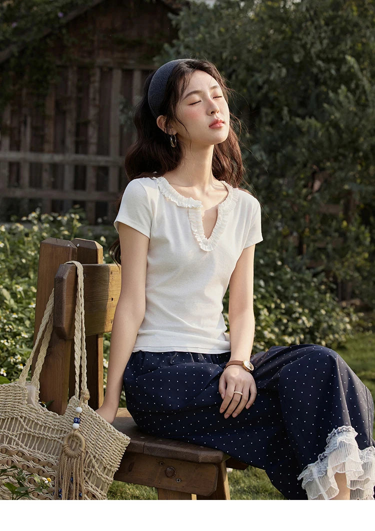 MISHOW Casual Summer T-shirts Women New 2025 Short Sleeve V-neck Solid Straight Shoulder Slimming Shirt Female Thin MXE35T0562