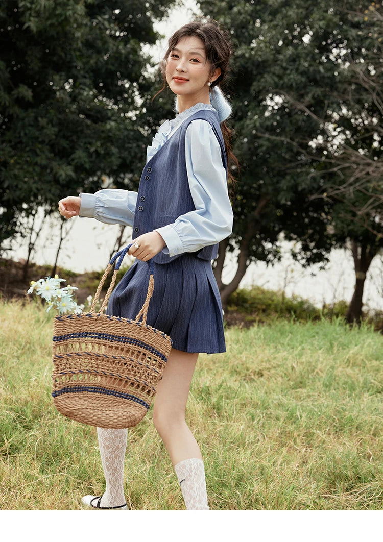 MISHOW Women's V-neck Vest Coat Pleated Skirt Set Spring 2025 Symmetric Fake Pocket Coat A-line Skirts (No with Belt) MXE31T0505