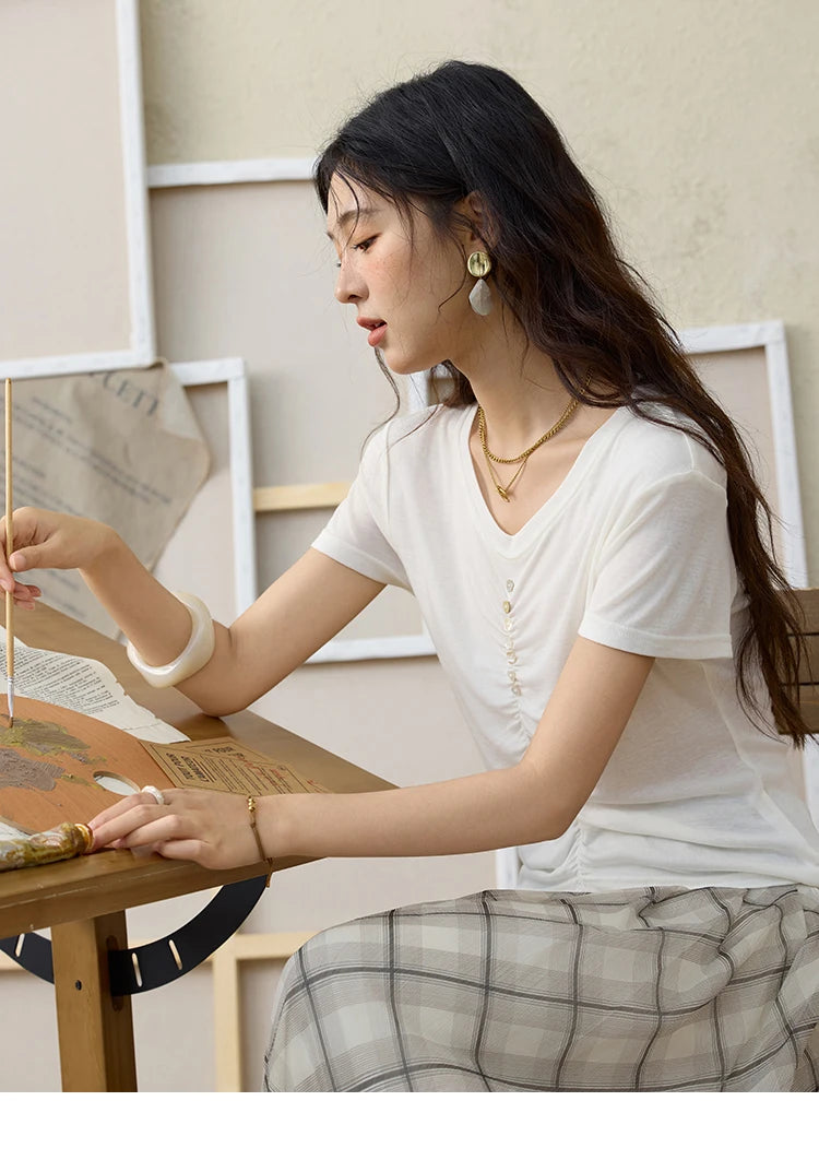 MISHOW V-neck Short Sleeve T-shirt Summer 2025 Mid Front Elastic Fold Single Row Shell Button Tees Casual Slim Tops MXE34T0560