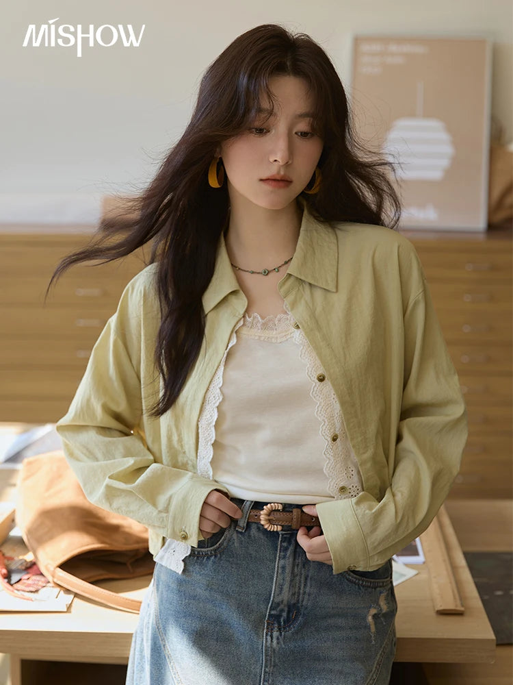 MISHOW Women's Top Green Fake Two Piece Shirt 2025 Autumn Lace Patchwork Lapel Shirts Rear Hem Elastic Short Shirt MXE41C2348