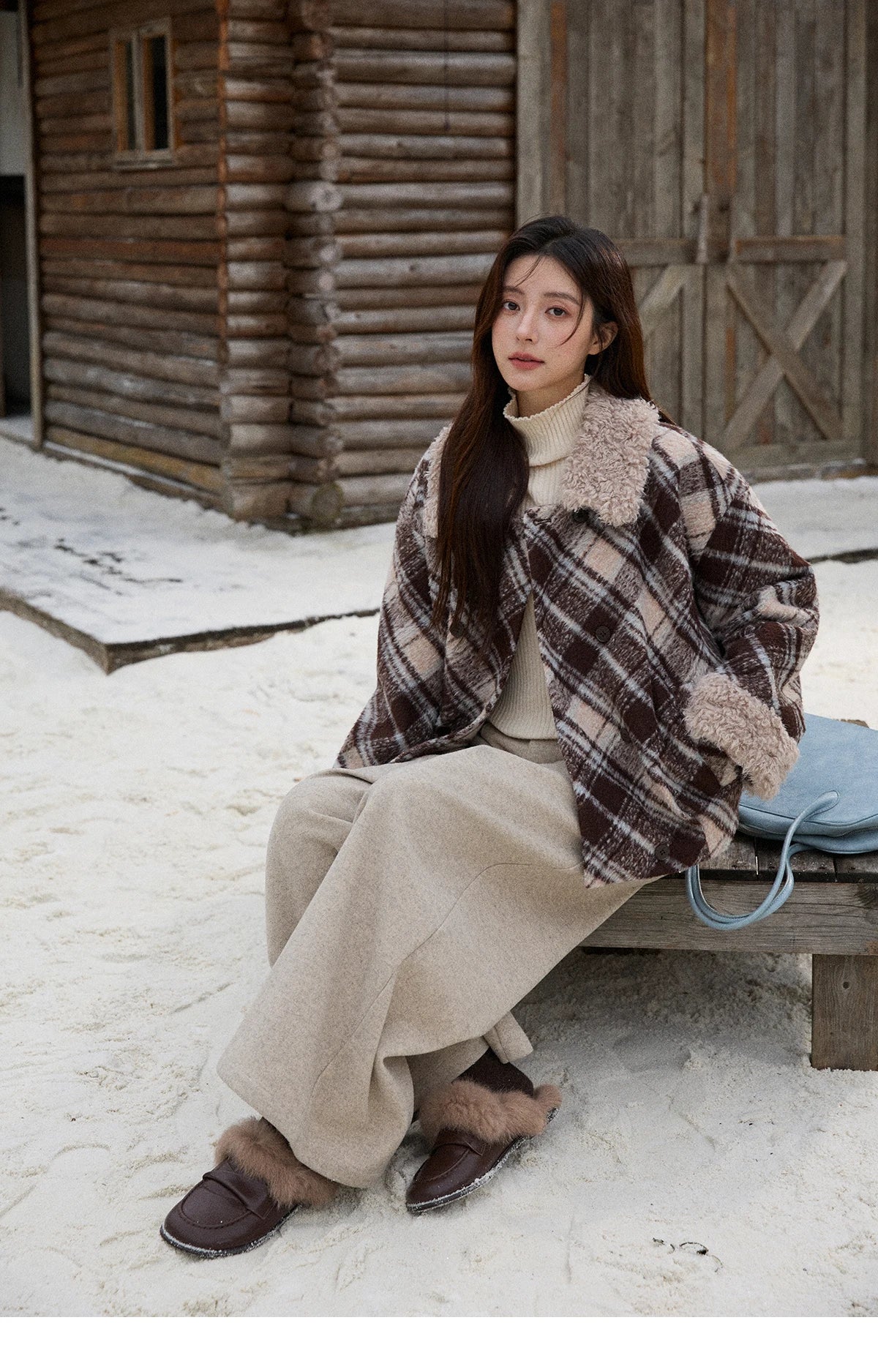 MISHOW Woman Jacket 2025 Autumn Winter Loose Retro Plaid Turn-down Collar Short Jacket Commute Warm Wool Blend Coat MXE89W0904