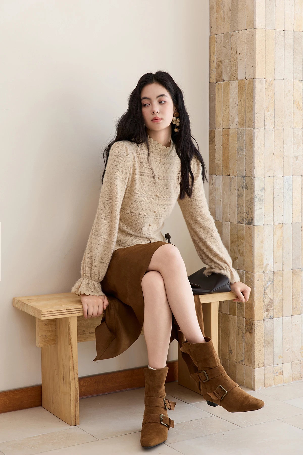 MISHOW Women's Casual Shirt 2025 Autumn Design Sense Elegant Lace Shirt New Half-high Collar Waist Slit Slim Tops MXE48X2501