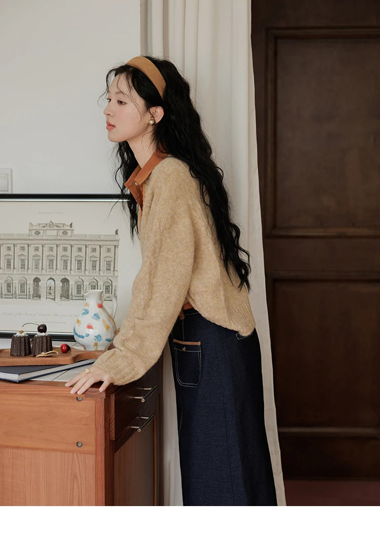 MISHOW Vintage Sweater False Two-piece Sweet Fashion V-neck Knitwear 2024 Fall New Vintage Versatile Sweater Tops MXD42Z0695