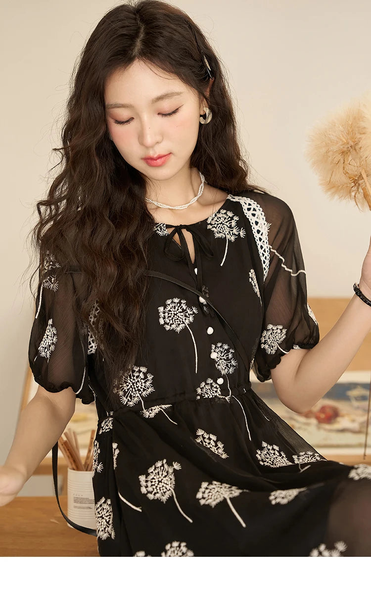 MISHOW【Taraxacum Series】Black Embroidered Dress for Women 2023 Summer French Tea Break Lace-up Retro Romantic Dresses MXC39L1567