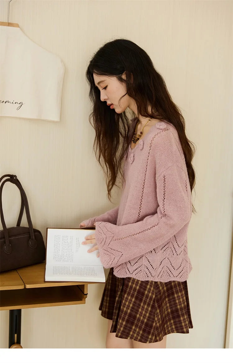 MISHOW Elegant Women's Sweaters 2025 Autumn Purple Hollow Out Wave V-neck Crochet Design Knitted Top Casual Pullovers MXE45Z1391