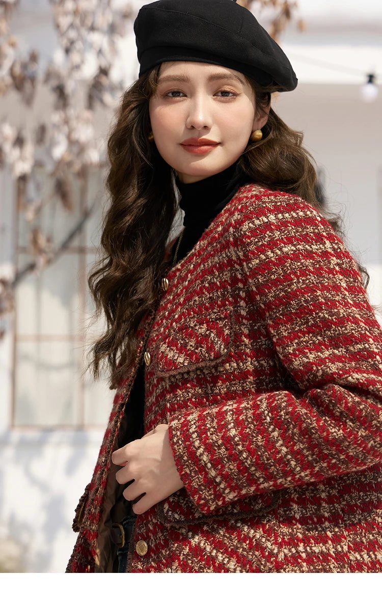 MISHOW Tweed Jacket for Women Luxury 2025 Winter Wool Blend Thick Coat High Quality Fashion Crew Neck Outerwear Top MXC57Y0021