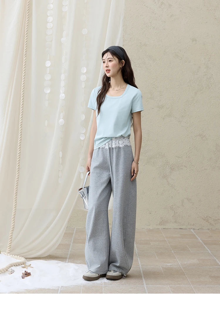 MISHOW Solid Casual T-shirts Women Summer 2025 New Square Neck Short Sleeve Shirt Female Fashion Straight Tops Woman MXE15T0483