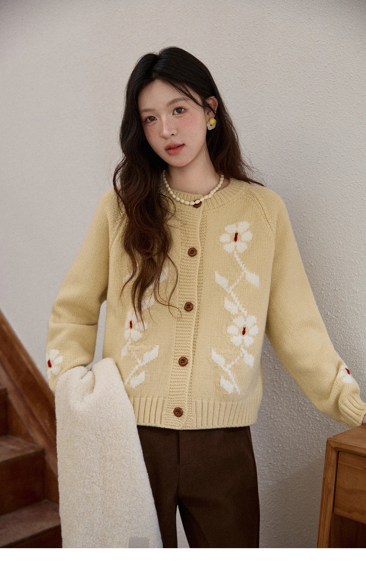 Mishow Yellow Floral Jacquard Retro Cardigan MXE86Z2738