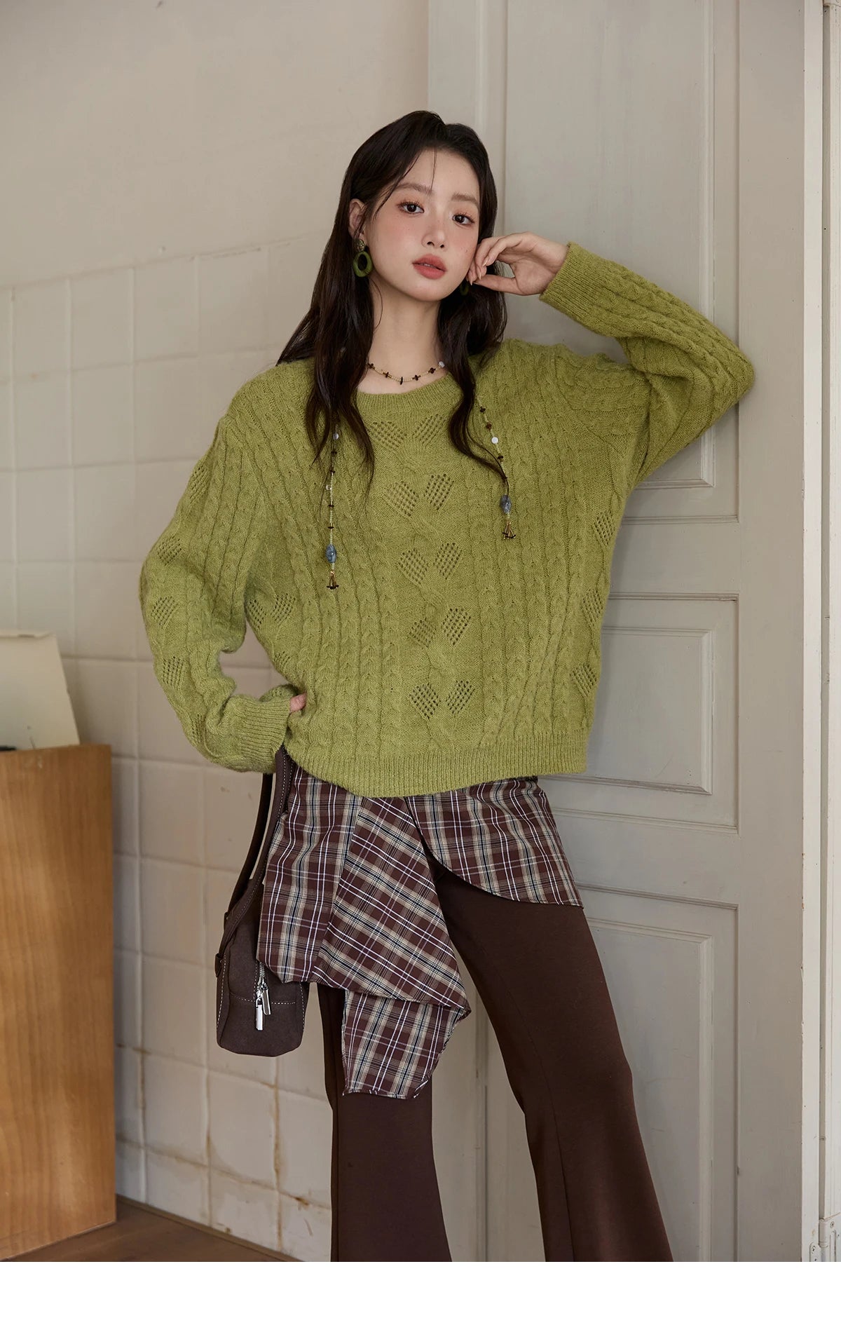 MISHOW Sweater for Woman 2025 Autumn Winter Green Retro Twisted Rope Hollow Design Loose Knit Top Luxury Commuter MXE49Z2520