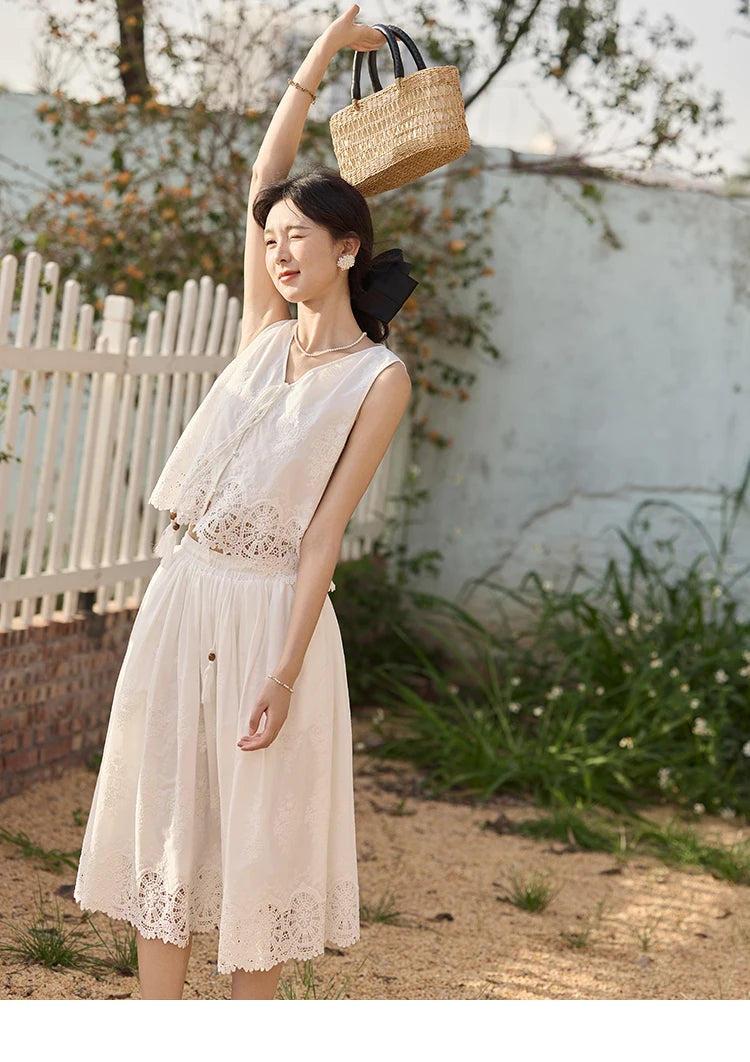 MISHOW 2 Pieces Set Woman Embroidery V-neck Hollow Lace Up Sleeveless Top Summer 2025 Slim Elastic Waist Skirt Set MXE33T0593