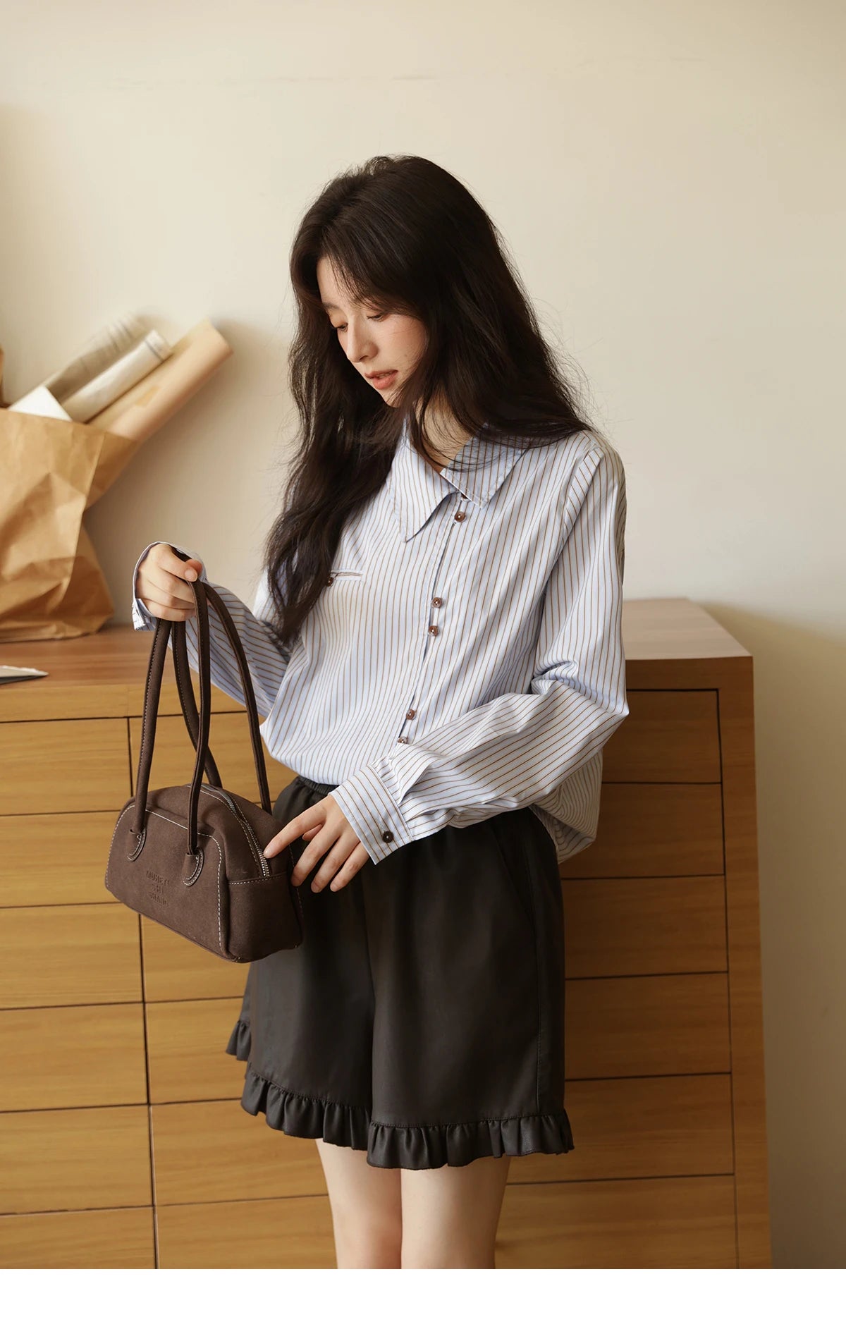 MISHOW Women's Striped Asymmetric Shirt 2025 Autumn New Arrival Vintage Loose Long Sleeve Tops Commuter Woman Clothes MXE42C2375