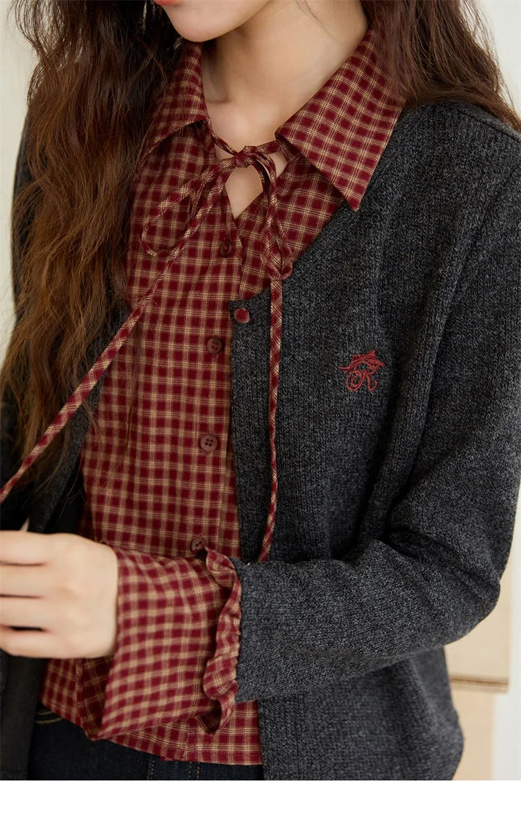 MISHOW Women's Fake Two Knitted Sweaters 2025 Autumn Plaid Splicing Embroidered Tops Retro Lapel Flare Sleeve Tops MXE45Z1401