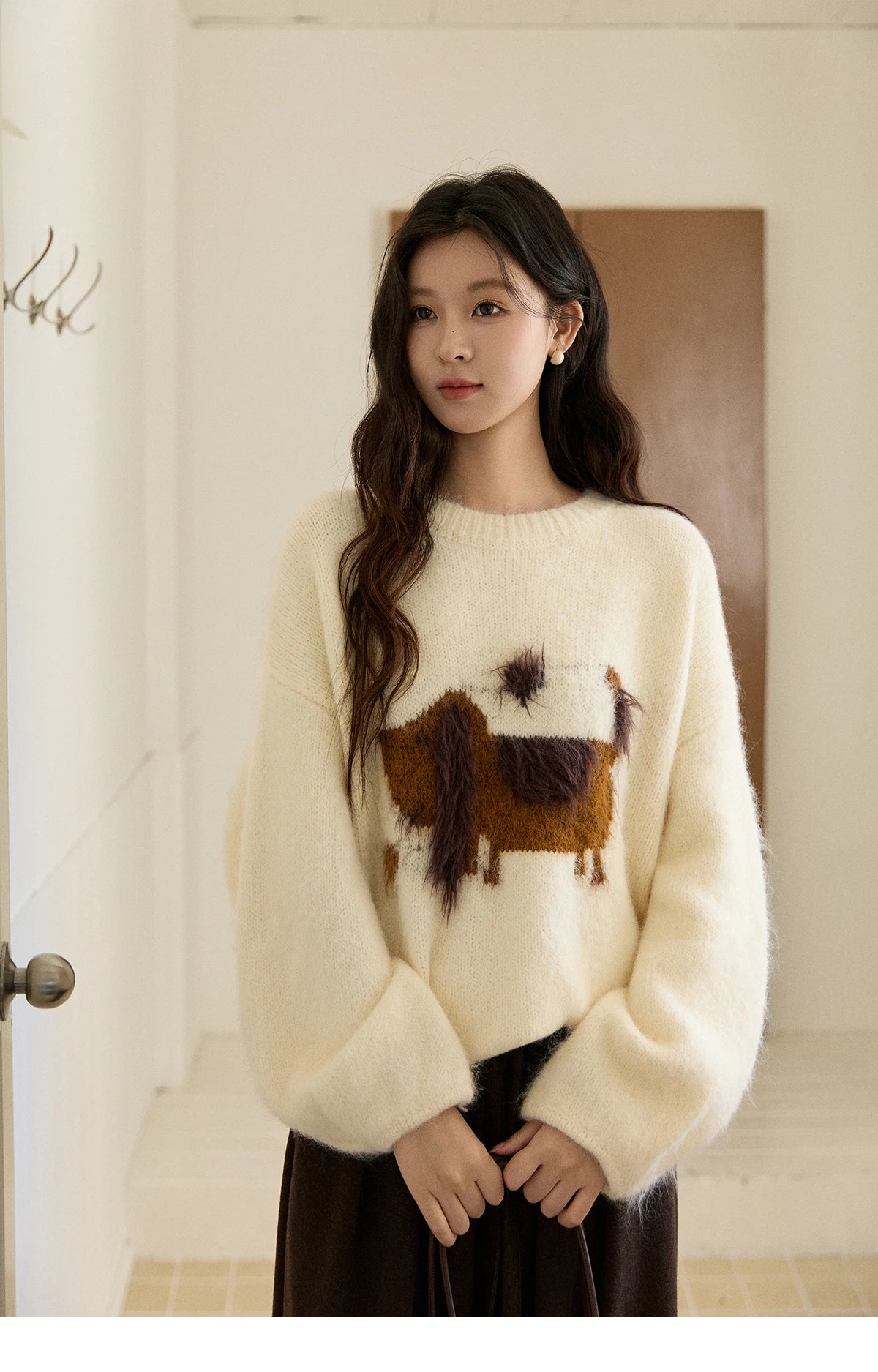 MISHOW Women's Solid Knitted Sweater 2025 Autumn Winter Dog Pattern Jacquard Crew Neck Fluffy Warm Loose Pullover Top MXE94Z2988