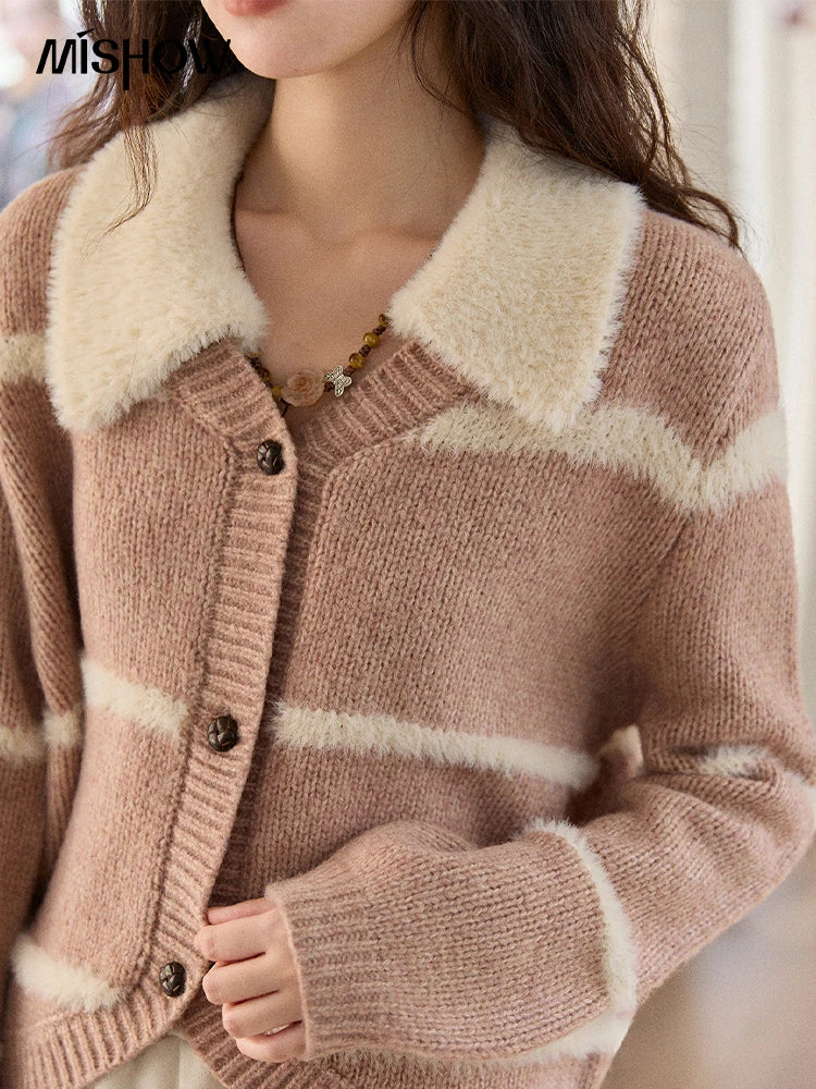 MISHOW Woman Knitted Cardigan 2025 Winter Sweet Style Faux Mink Turn-down Collar Striped Stitching Sweater Commute MXE89Z2668