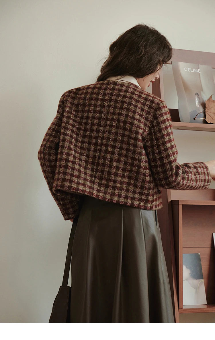 MISHOW Women's Vintage Plaid Coat 2024 Autumn French Single Breasted Crew Neck Crop Woolen Tops Office Lady Outerwear MXC48W0175