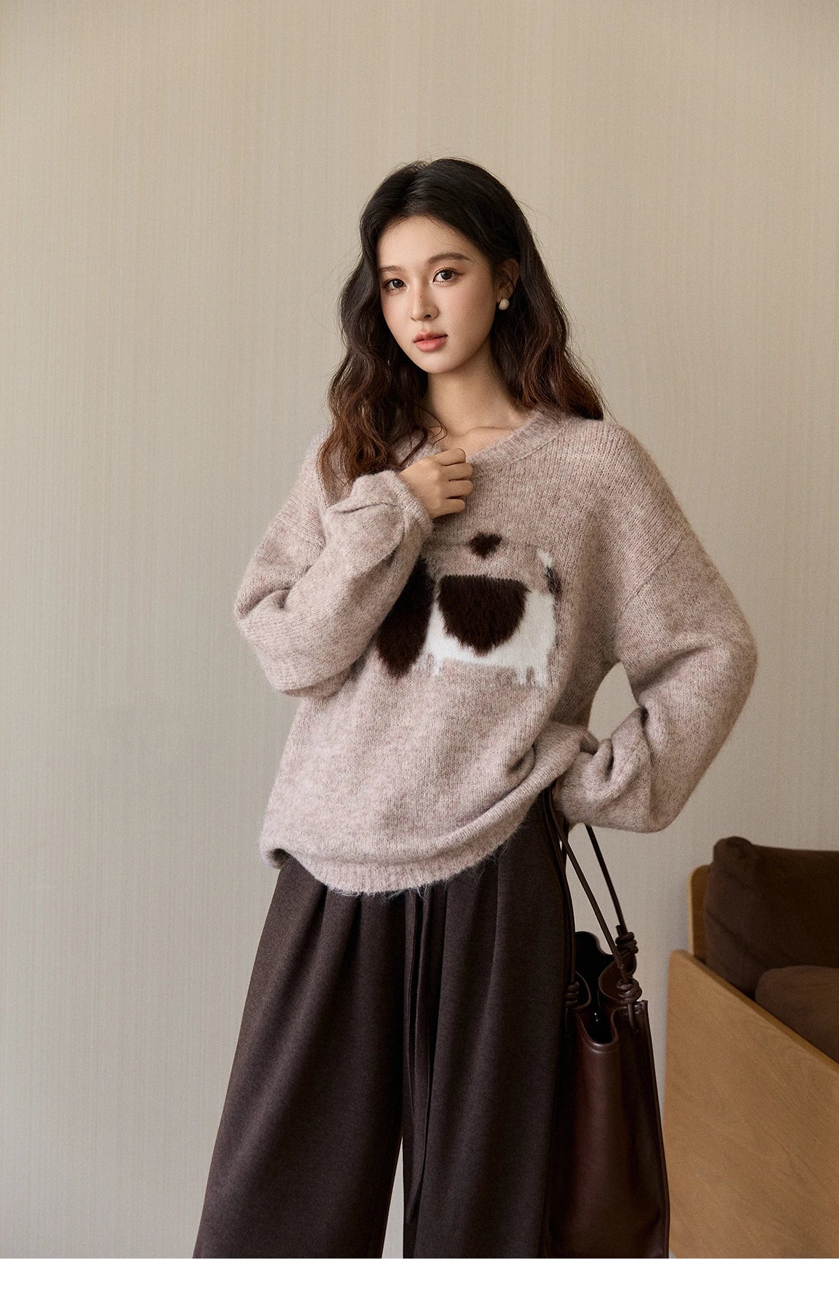 MISHOW Women's Solid Knitted Sweater 2025 Autumn Winter Dog Pattern Jacquard Crew Neck Fluffy Warm Loose Pullover Top MXE94Z2988