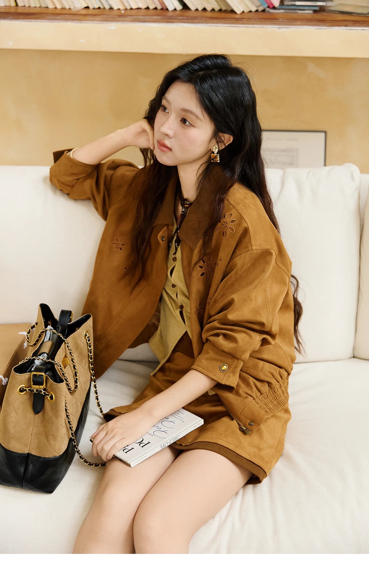 MISHOW Skirt Two Piece Set for Woamn 2025 Retro Corduroy Cutout Lapel Jacket Mini Skirt Autumn Women's Clothing Set MXE47T0745