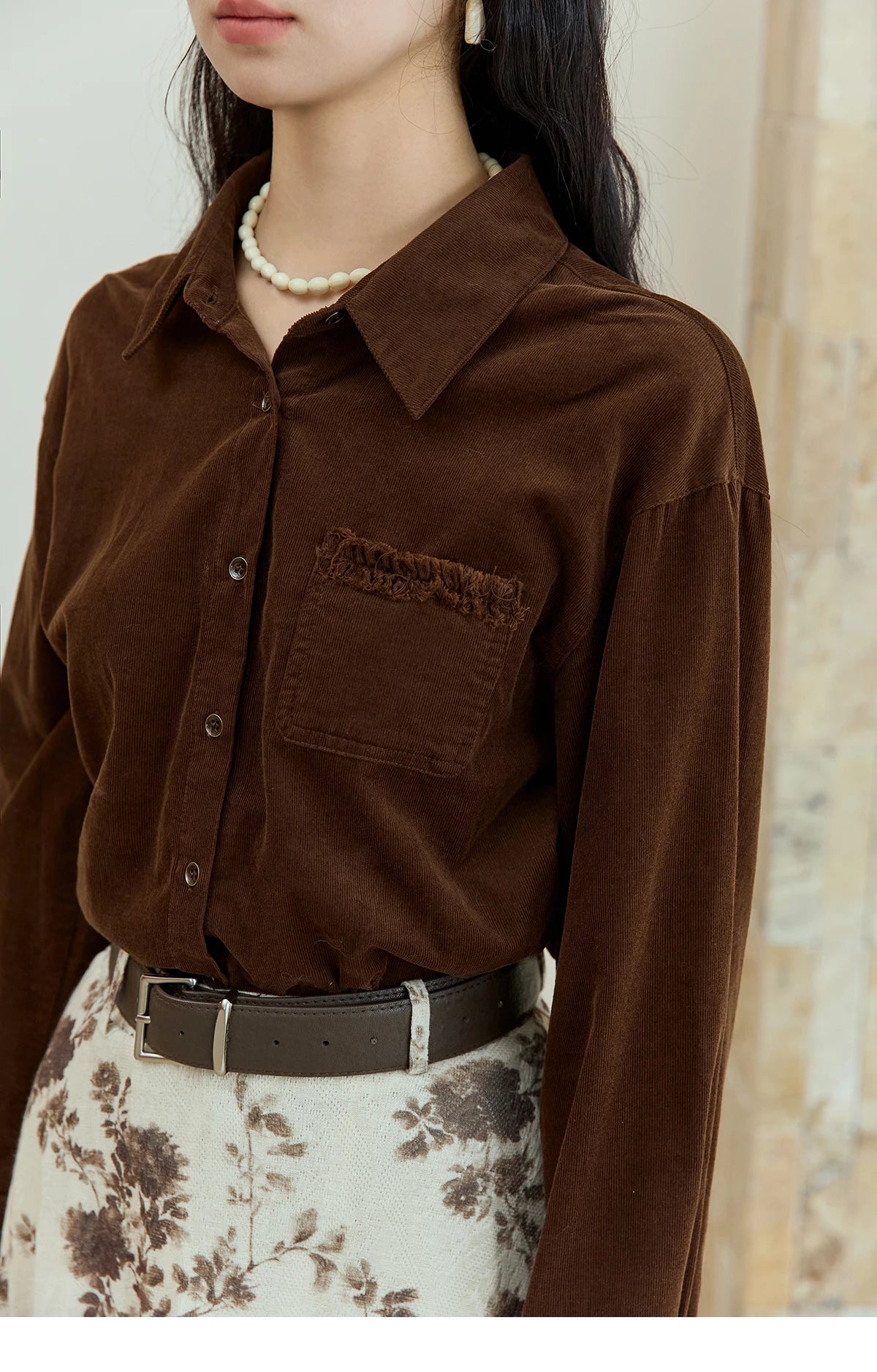 MISHOW Brown Corduroy Shirt Women 2025 Retro Long Sleeves Raw Edge Pocket Loose Casual Shirt Autumn Women's Tops MXE47C2419