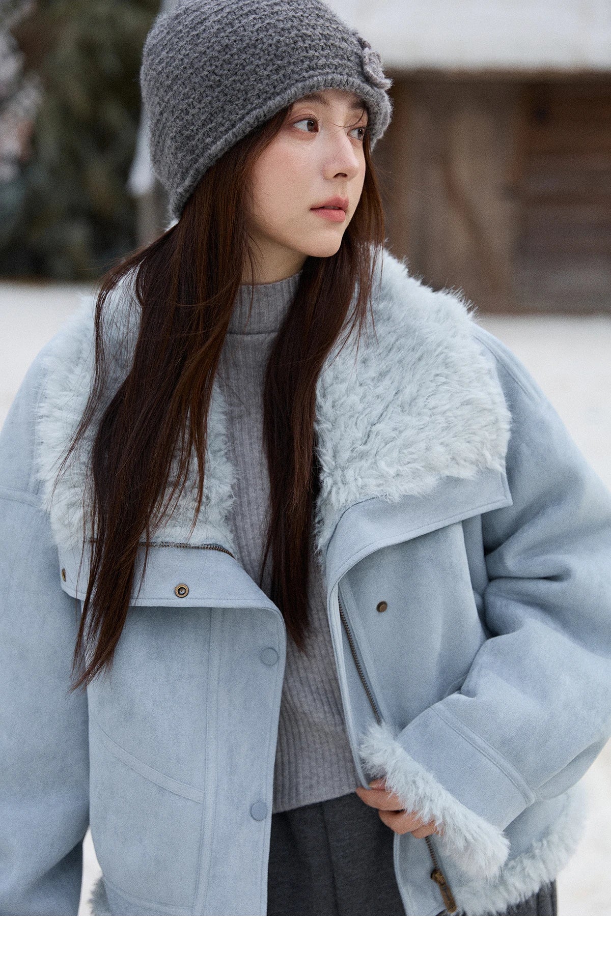 MISHOW Women's Blue Jacket 2025 Winter Blue Plush Turn-down Collar Zip-up Coat Fashion Casual Warm Loose Coat Woman MXE87W0917