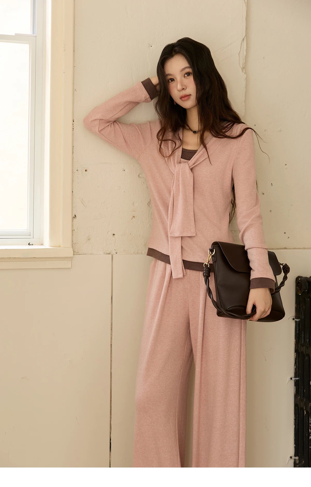 MISHOW Woman Slim Fit Long Sleeve Top 2025 Autumn Retro Solid O-neck Shawl Pullover Casual Knit Top Woman Clothes MXE89T1419