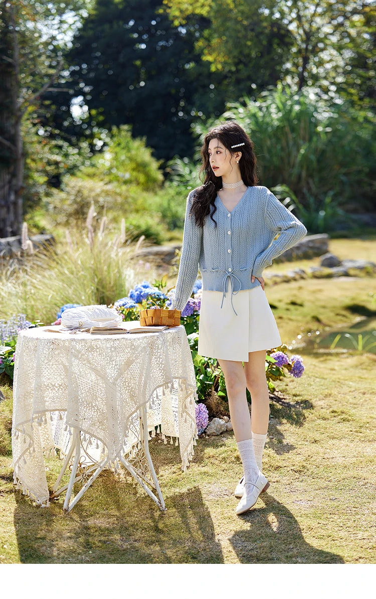 MISHOW Short Skirt Women 2025 Spring Summer Solid A-line High Waist Slim Skirts Female New Fashion Versatile Clothing MXE12B0655