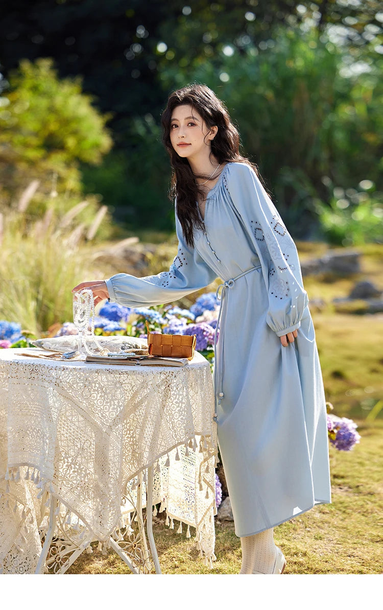 MISHOW French Hollow Lace Dress for Women 2025 Spring Vacation Slim Waist V-neck Dresses Loose Beach Fairy Dresses MXE12L2091