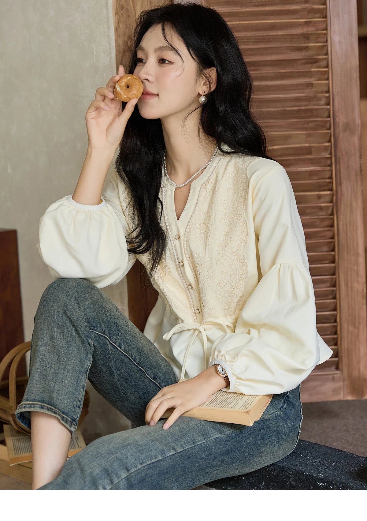 MISHOW Women's French V-neck Blouse Lace Lantern Sleeve Long-sleeved Blouses 2024 Fall Tie Drawstring Waist Slim Tops MXD45X1660