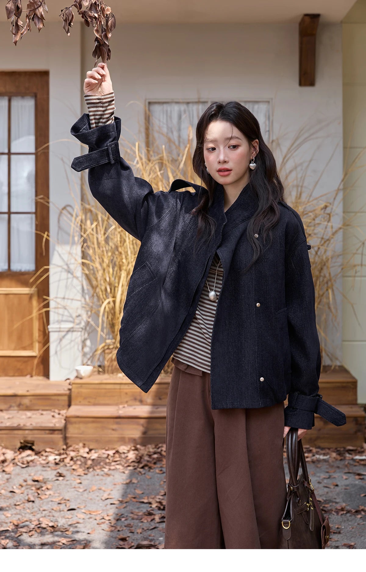 MISHOW Navy Blue Short Jacket for Women 2025 Autumn Winter Safari Style Stand Collar Epaulette Design Cuff Jacket MXE49W0901