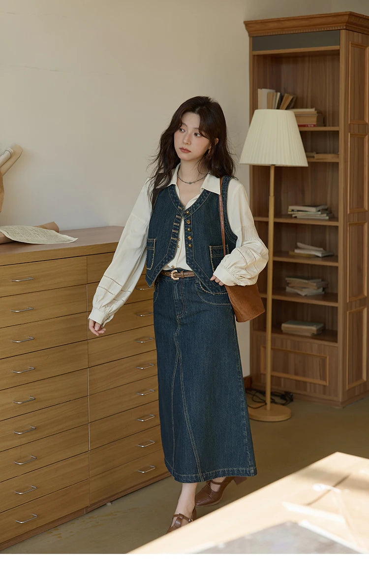 MISHOW High Waist Slim Denim Skirt for Women Autumn 2025 Fashion Pocket Skirt Rear Hem Split Casual Skirt Office Lady MXE41B2379