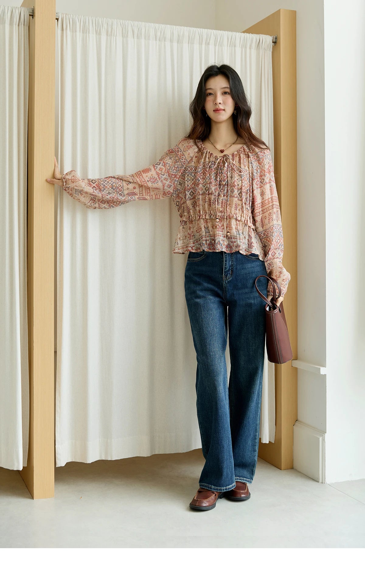 MISHOW Blouse Women 2025 National Style Printed Waist Round Neck Long-sleeved Top Commute Comfortable Autumn Blouse MXE47X2508