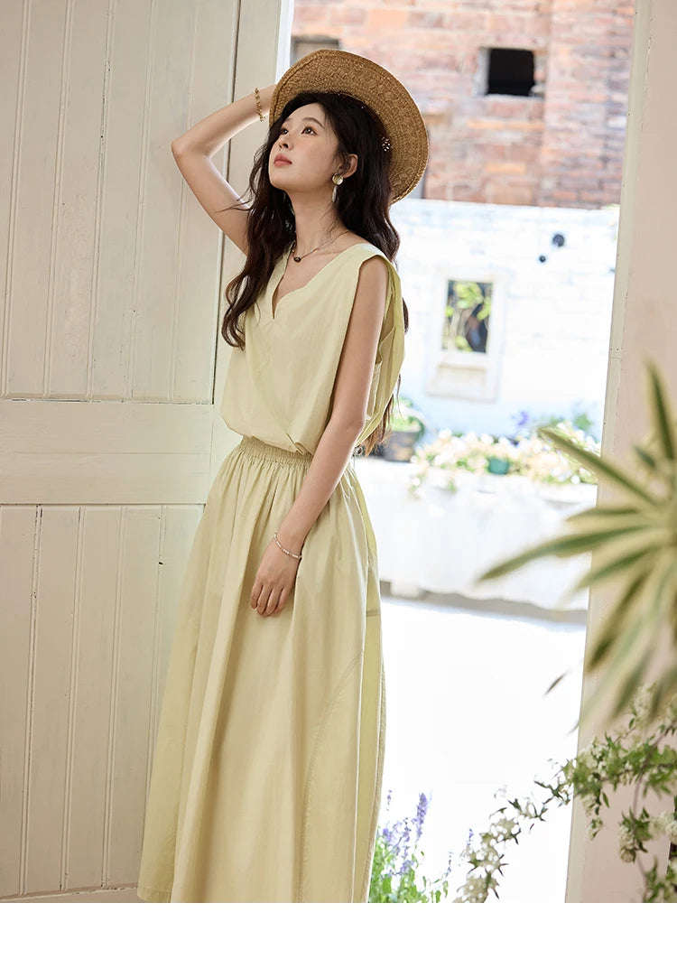 MISHOW Office Lady Solid Blouses Skirts Sets Women Summer 2025 V-neck Sleeveless Vest Elastic Waist Loose Skirts Sets MXE34T0604