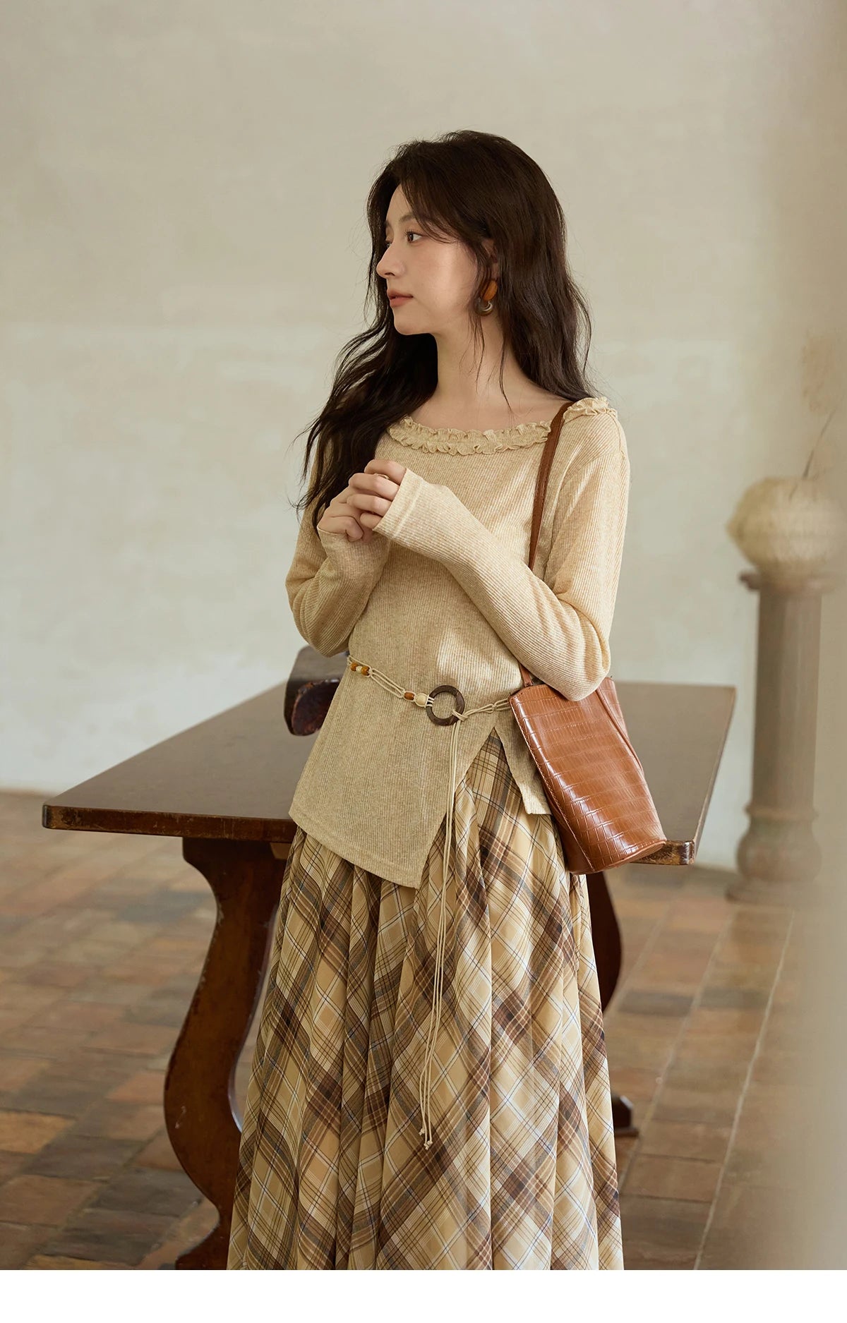 MISHOW Coffee Plaid Skirt 2025 Autumn Asymmetrical Hem Skirts Female Retro Side Zipper Commuting A-line Midi Skirt MXE42B2377