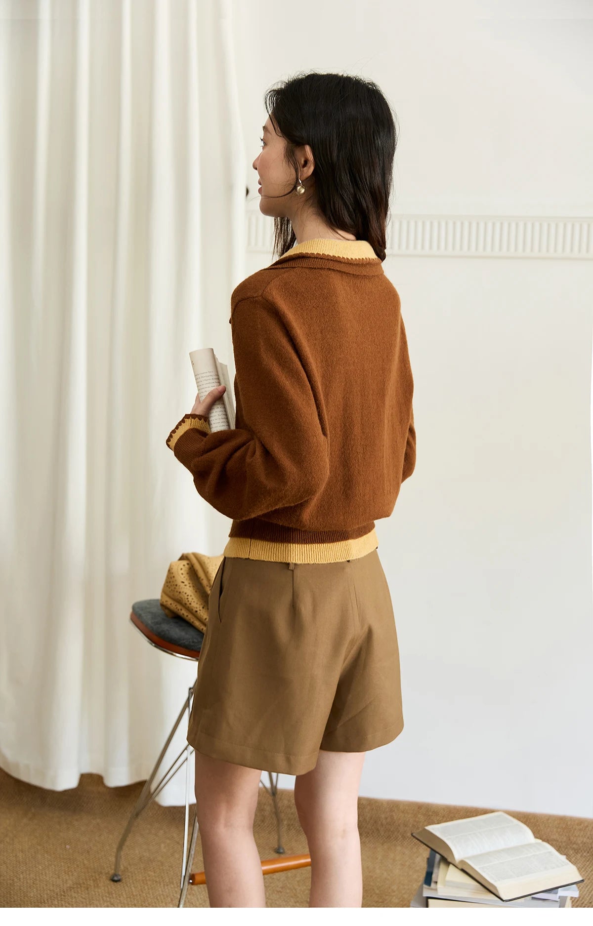 MISHOW Elegant Women's Sweaters 2025 Autumn Designer Knitted Double-layer Turn-down Collar Loose Long Sleeves Tops MXE45Z2502