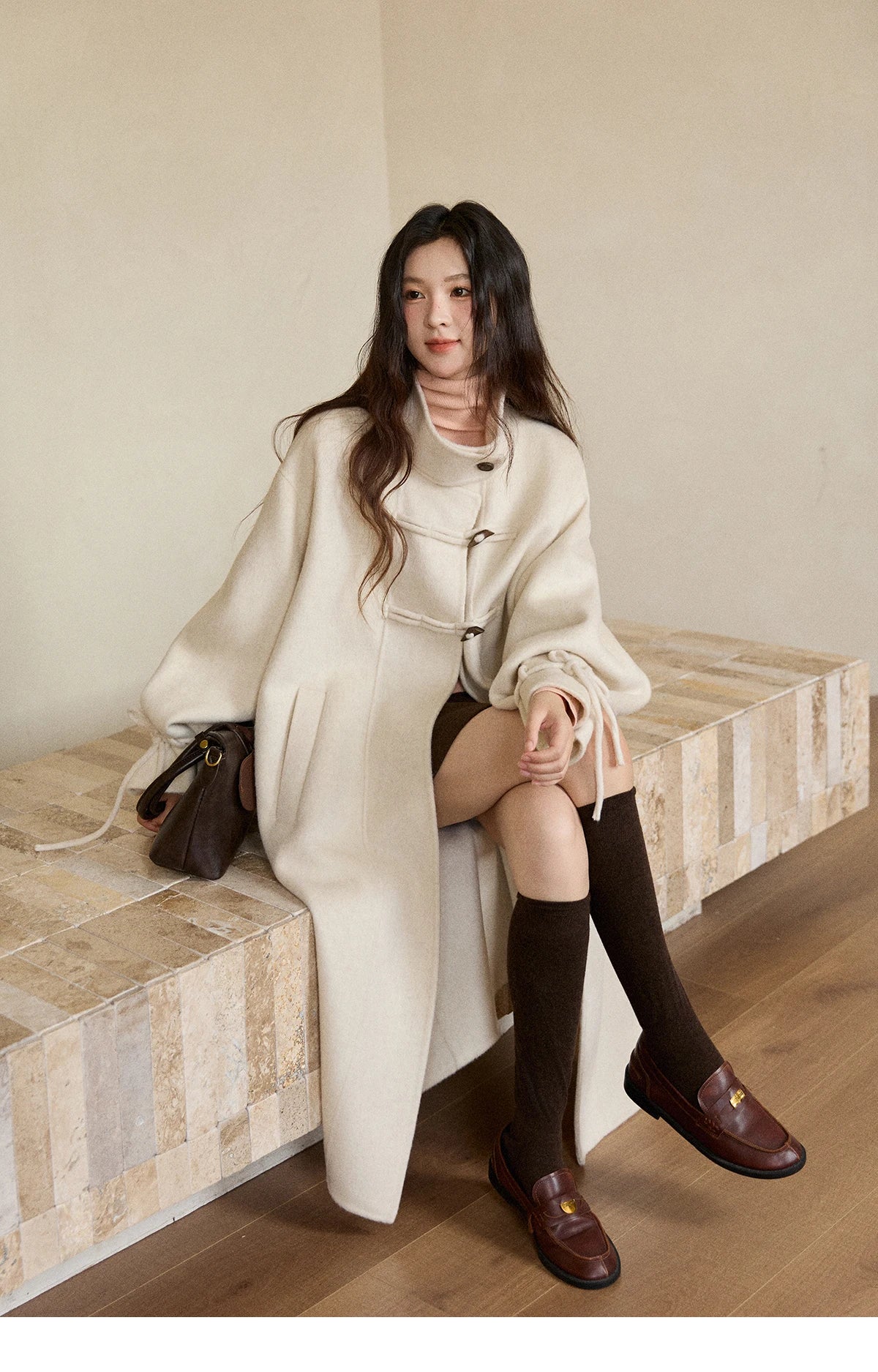 MISHOW Women's Long Coats 2025 Winter Yellow Double-faced 100% Wool Coat Windproof Lantern Sleeve Turtleneck Coat MXE51W0902