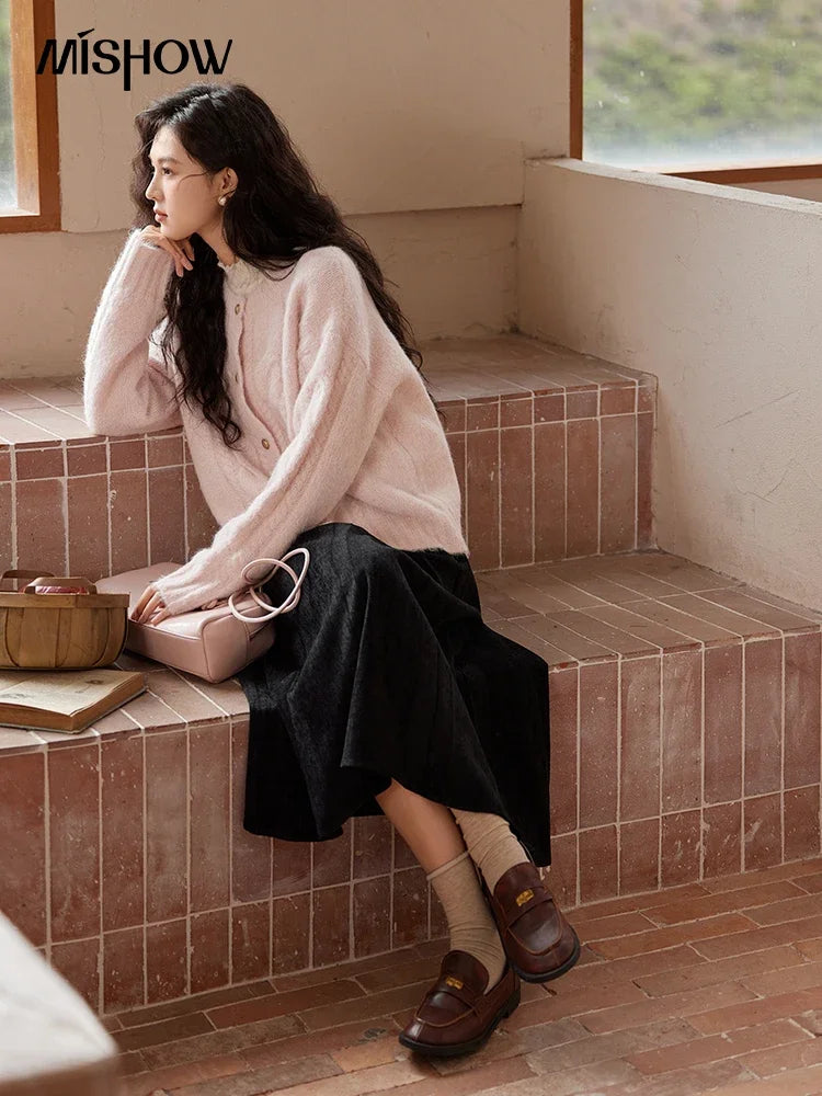 MISHOW Sweet Sweater Cardigan Women 2024 Autumn Winter French Gentle Slim Single Breasted O-Neck Wool Knitted Jacket MXD55Z1030