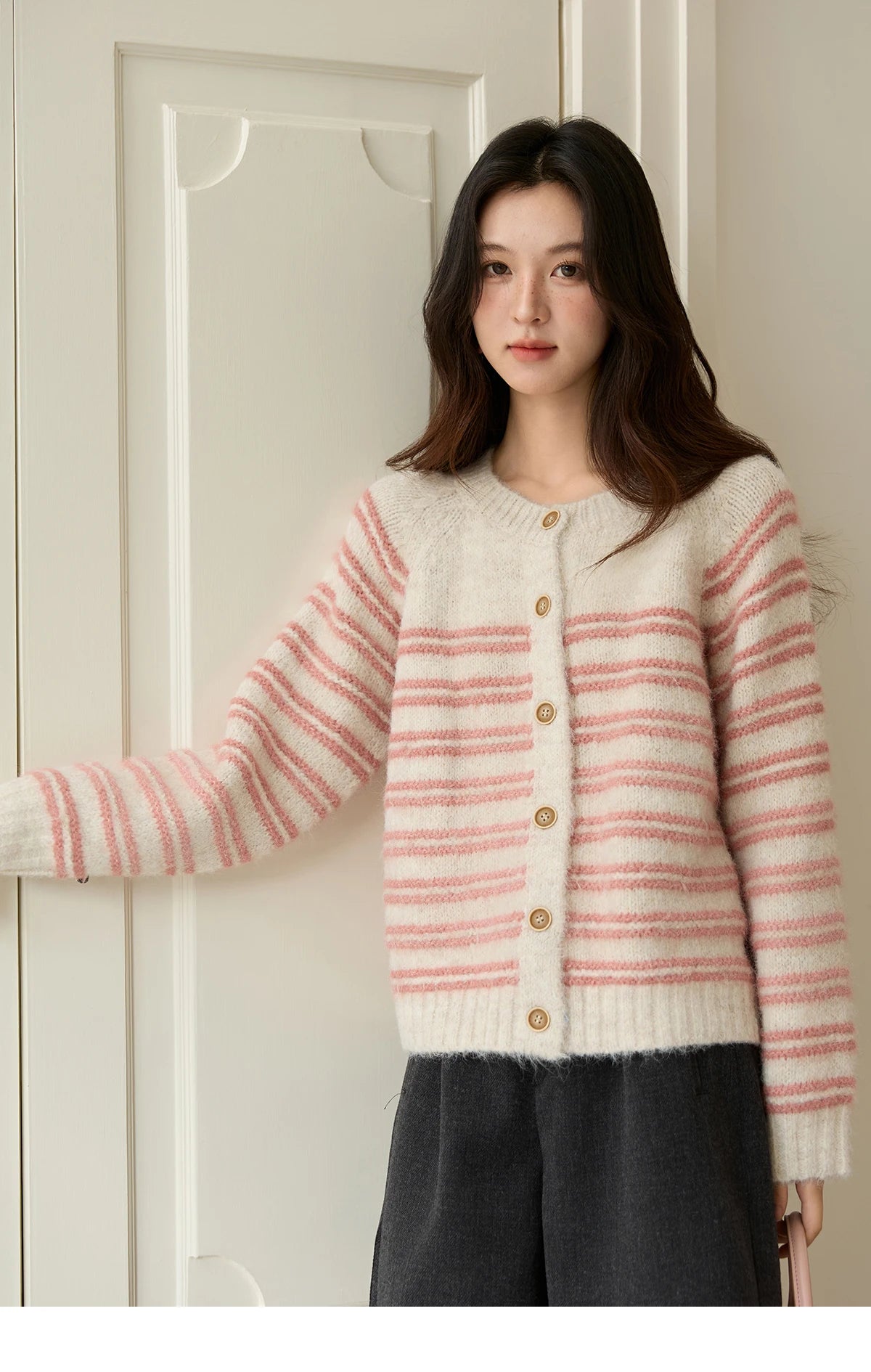 MISHOW Women's Pink Striped Cardigan 2025 Autumn Winter French Style Round Neck Wool Blended Sweater Loose Casual Top MXE49Z2615