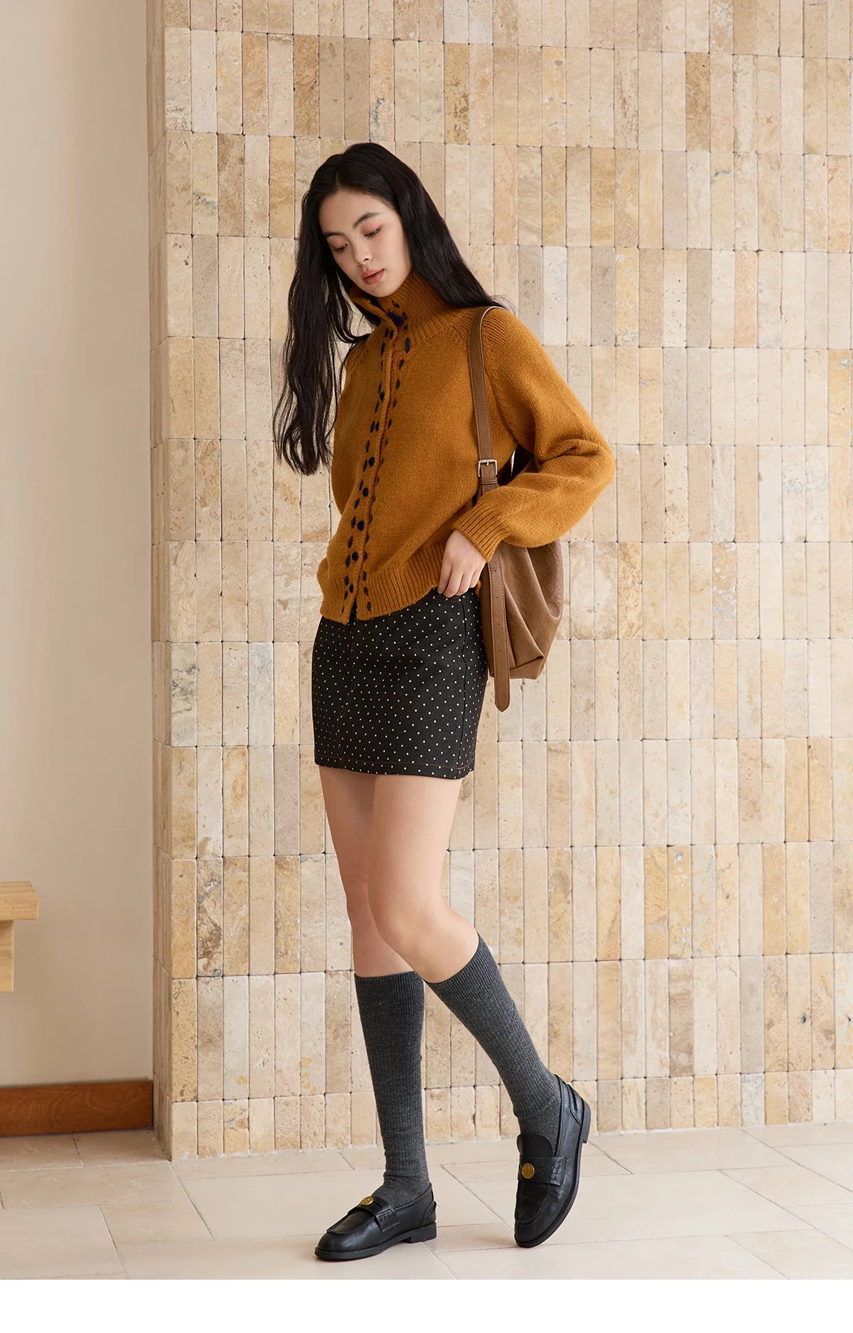 MISHOW Women's Turtleneck Sweater 2025 Retro Long-sleeved Single-breasted Loose Knit Top Casual Winter Woman Cardigan MXE48Z2617