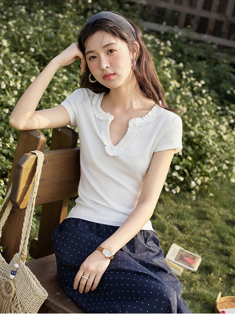 MISHOW Casual Summer T-shirts Women New 2025 Short Sleeve V-neck Solid Straight Shoulder Slimming Shirt Female Thin MXE35T0562