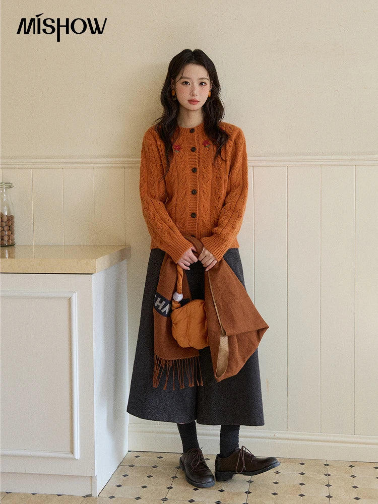MISHOW Cardigan Woman 2025 Winter Fashion Orange Cable Knit Cardigan Floral Embroidery Retro O-neck Thick Knit Top MXE86Z2737