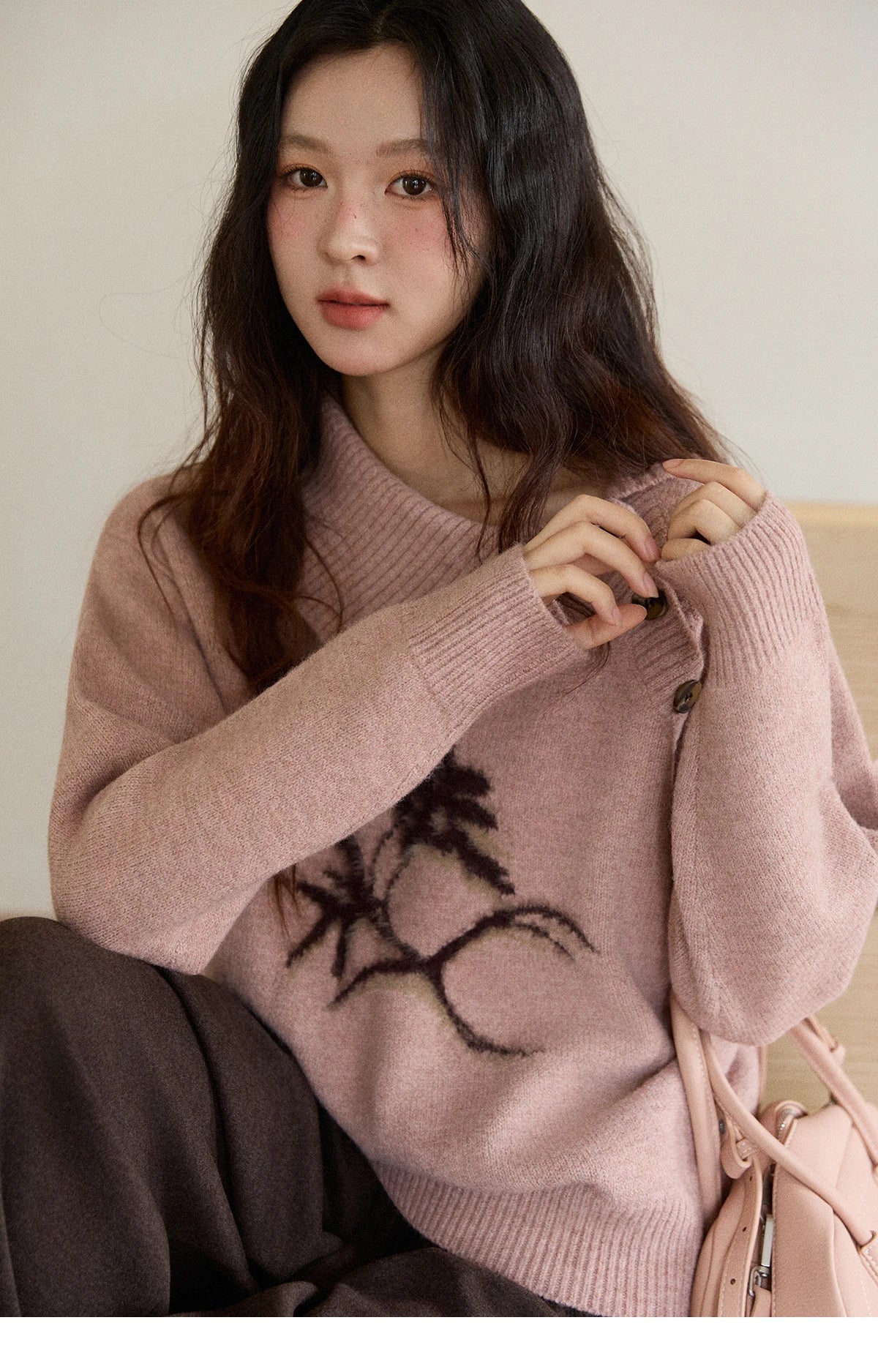 MISHOW Plant Jacquard Sweater for Woman 2025 Winter French Style Casual Turtleneck Design Knitted Pullover Tops Woman MXE86Z2658