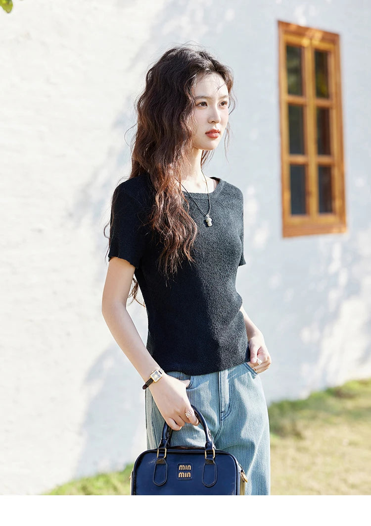 MISHOW Versatile Denim Straight Leg Pants for Women Spring 2025 Embroidery Pockets Commuting Loose Denim Trousers MXE14K0870