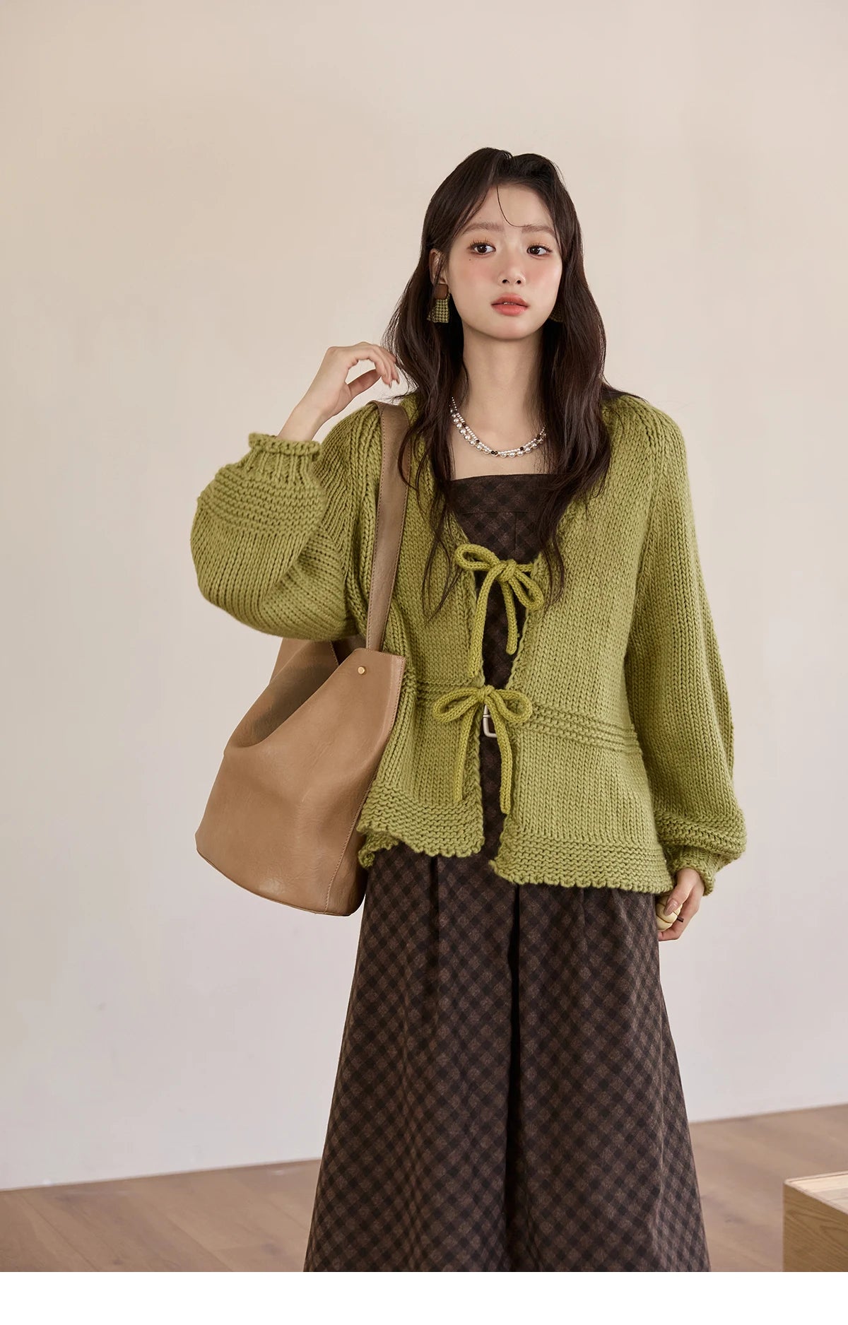 MISHOW Women's Avocado Green Knitted Cardigan 2025 Winter Lantern Sleeve Sweater Female V-neck Lace-up Loose Cardigan MXE51Z2694