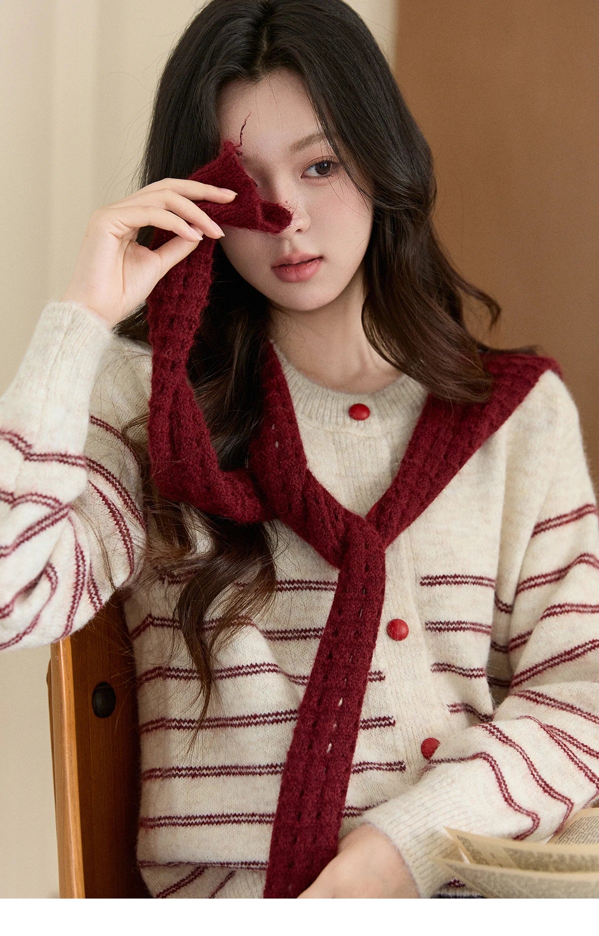 MISHOW Women's Beige Striped Knitted Cardigan 2025 Autumn Winter Red Scarf Decor Button O-Neck Warm Loose Sweaters MXE93Z2948