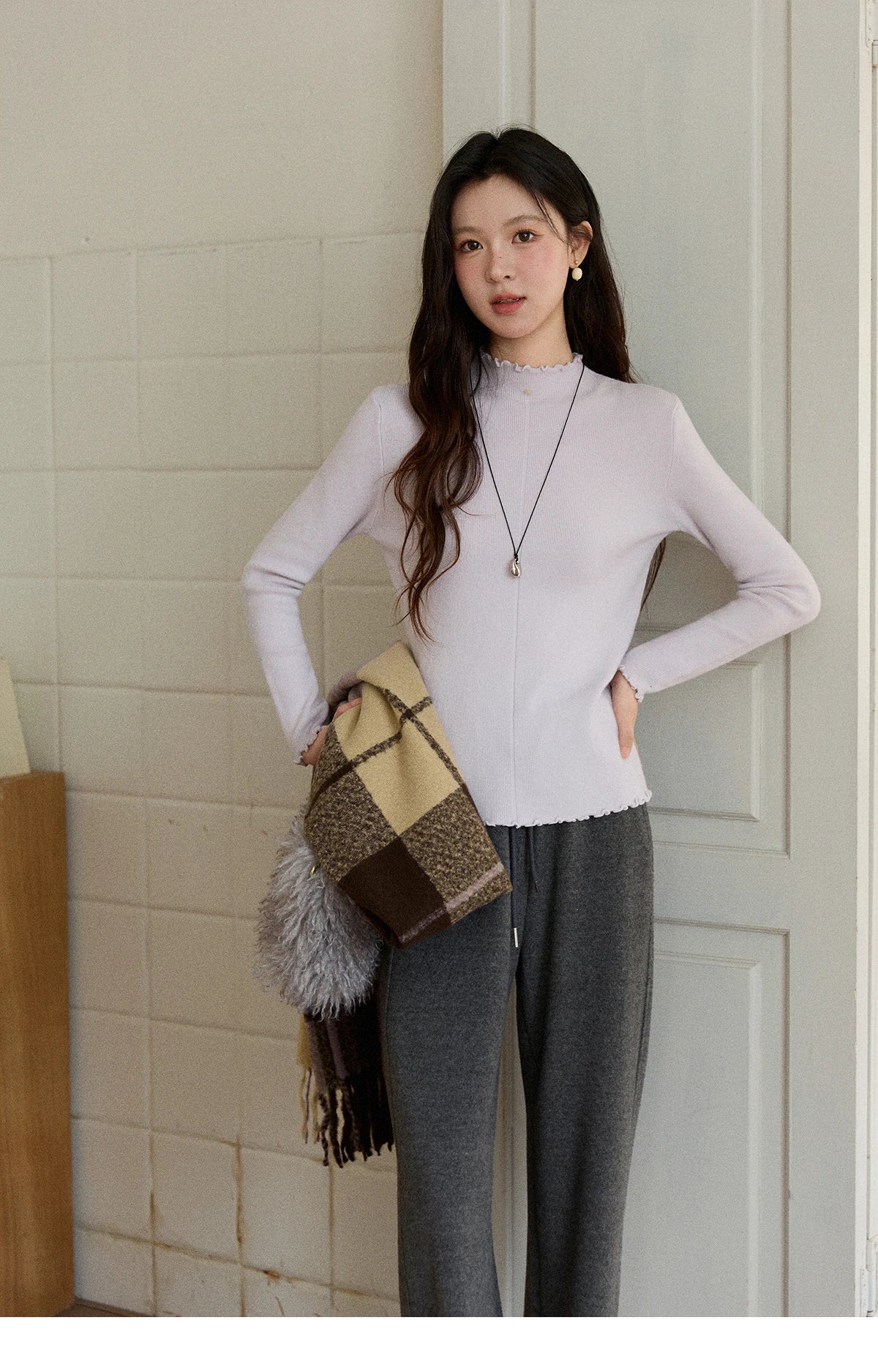 MISHOW Women's Knitted Long-Sleeved Top 2025 Winter Solid Slim Fit Ruffled Turtleneck Sweater Warm Soft Commuting Top MXE91Z2826