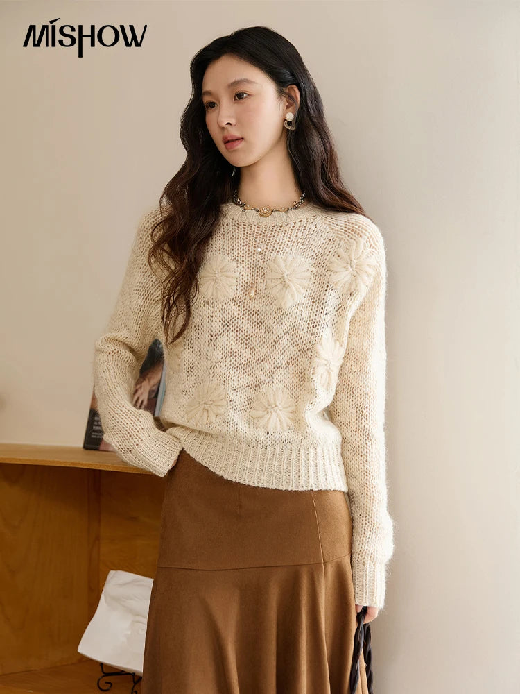 MISHOW Women's Hook Flower Wool Knitted Sweaters Autumn Apricot Wool Blend Loose Lazy Style Top Retro O-neck Sweaters MXE47Z2577