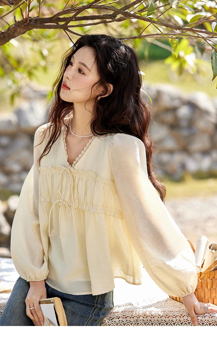 MISHOW Women's Jacquard Lace V-neck Blouses 2025 Spring Ruffled Wavy Design Blouse Slim Elegant Commuting Sweet Top MXE12C0397