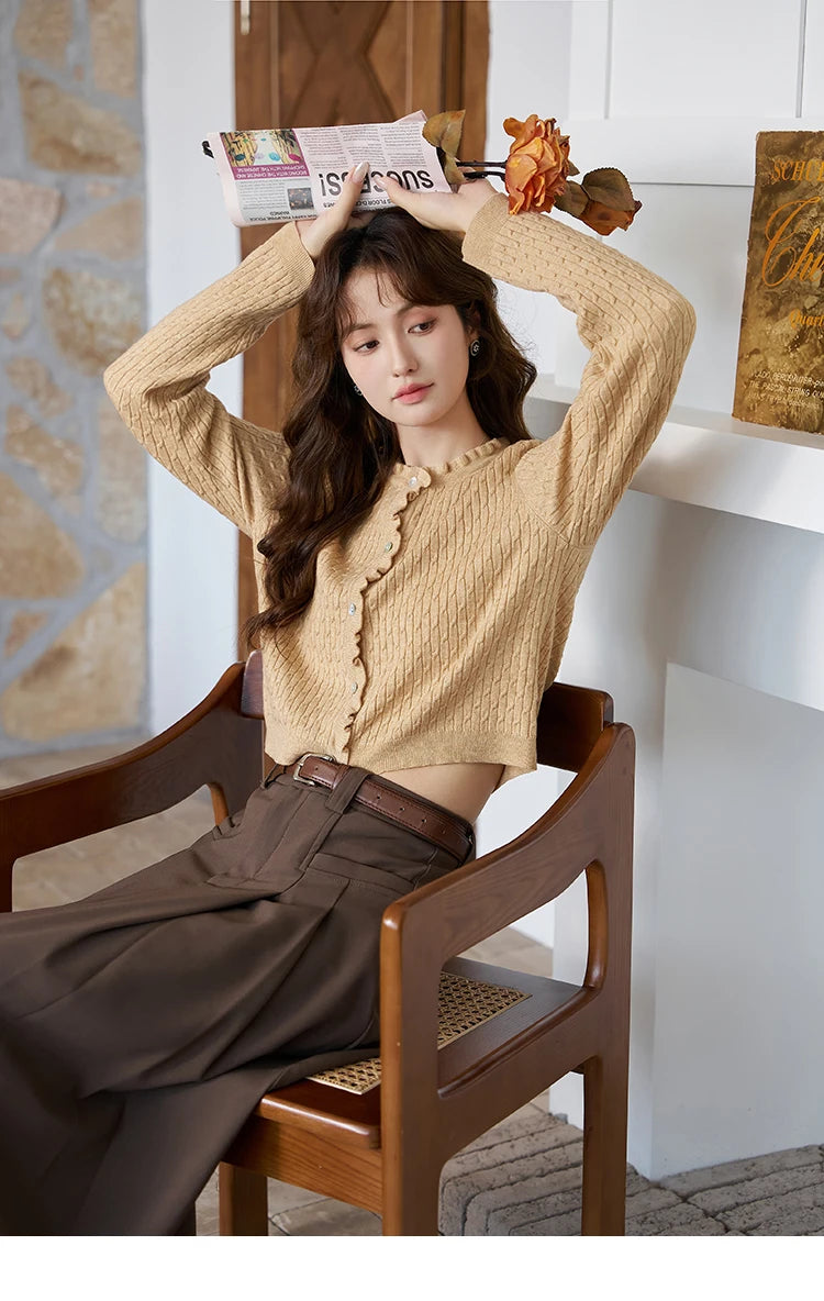 MISHOW Women's Midi Skirt 2023 Autumn Academy Pleated Commuter A-LINE Pockets Solid Split Back Hem Mid-Calf Skirts MXC42B0118