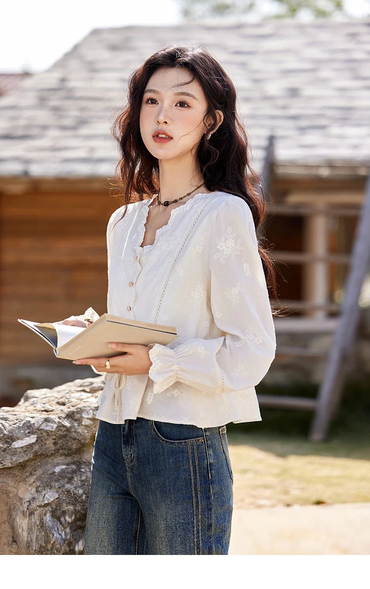 MISHOW Embroidered Blouse Women 2025 Spring New French Elegant Apricot Lace Premium Drawstring Design V Neck Tops MXE11X1708