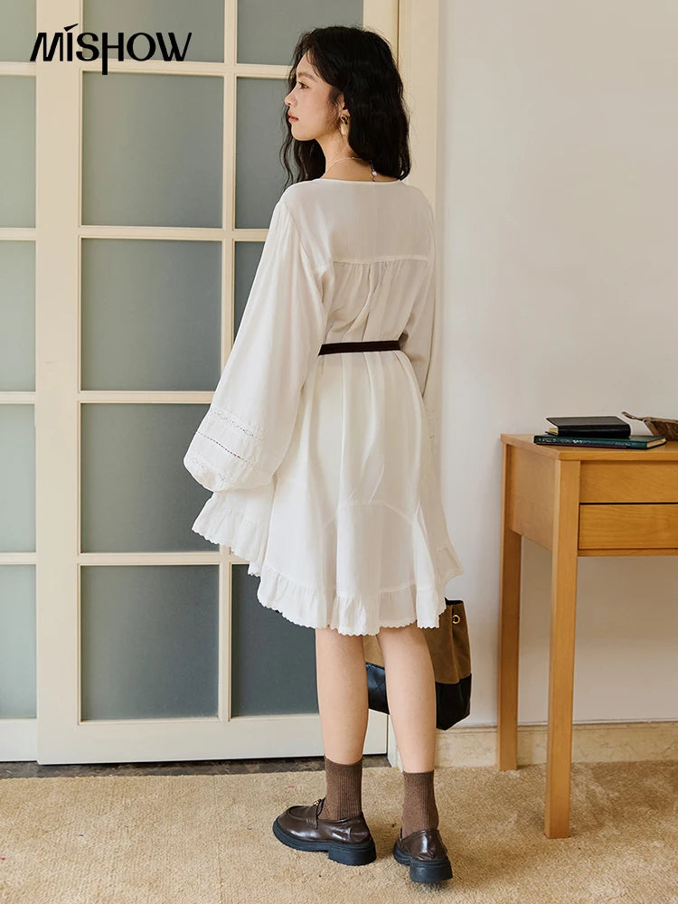 MISHOW Woman White Dress 2025 Autumn French Style O-neck Lace Ruffled Lantern Sleeves Dress Long Sleeves Party Dress MXE46L2519