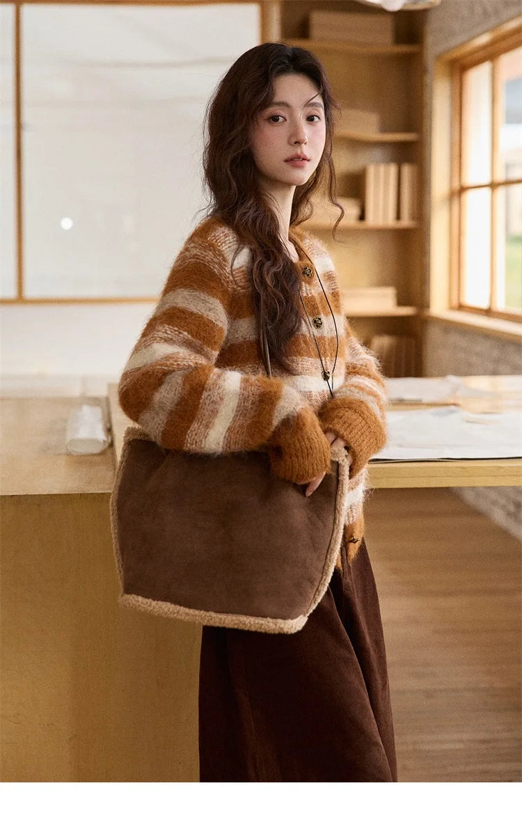 MISHOW Women's Cardigan Wool 2025 Winter Retro Striped Round Neck Long Sleeved Knitted Top Warm Comfortable Cardigan MXE87Z2723